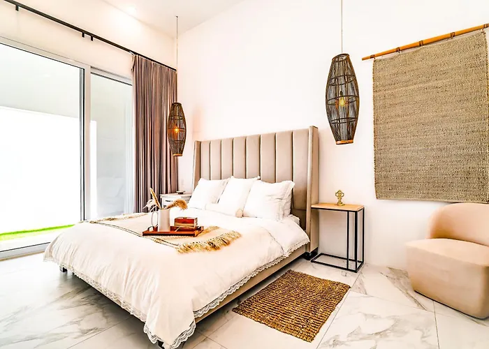 Casa Lucy Secure-quiet & Opulent Cabo Retreat-3br's & Patio! Cabo San Lucas