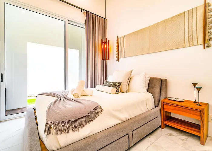 Apartment Casa Lucy Secure-quiet & Opulent Cabo Retreat-3br's & Patio! Cabo San Lucas