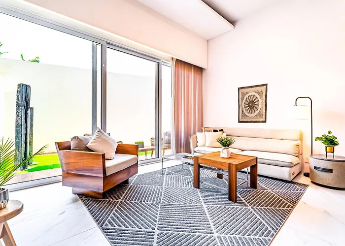 Casa Lucy Secure-quiet & Opulent Cabo Retreat-3br's & Patio! Cabo San Lucas