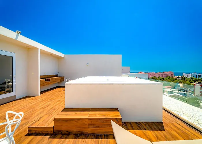 Apartment Casa Lucy Secure-quiet & Opulent Cabo Retreat-3br's & Patio! *